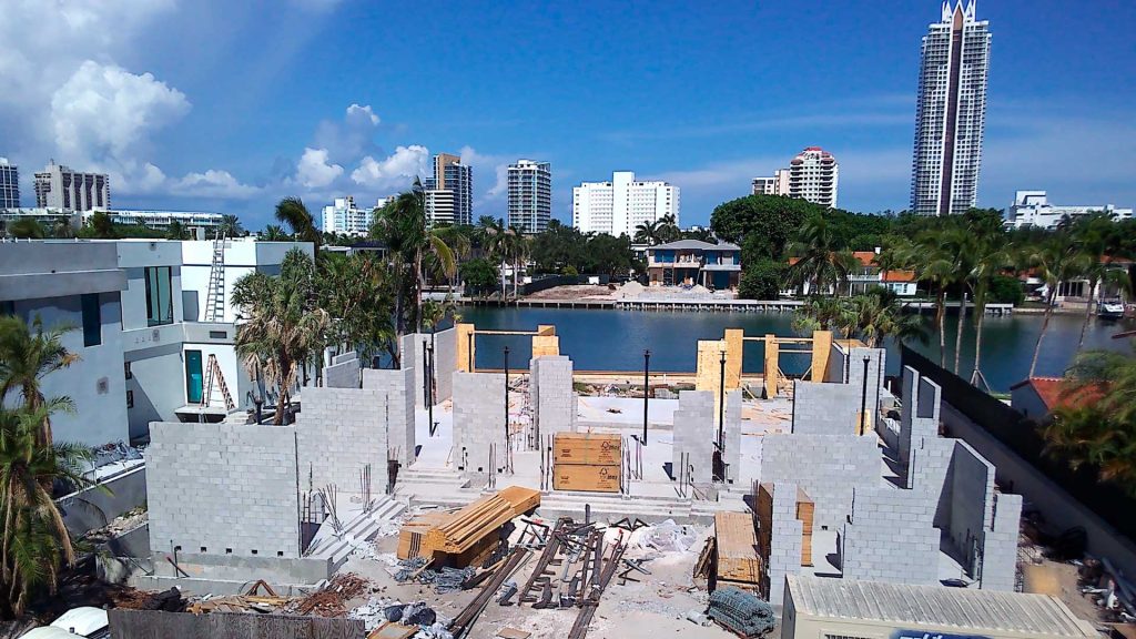 10-pine-tree-island-emolina