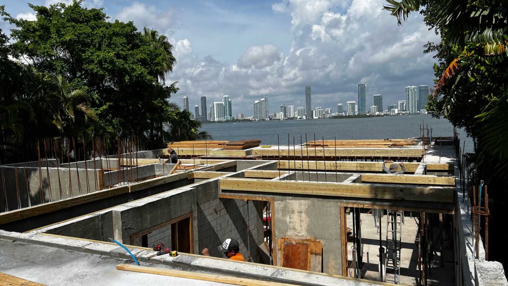 21-san-marino-islan-emolina