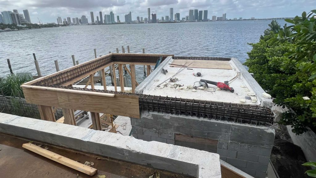 22-san-marino-islan-emolina