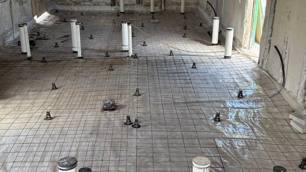 6-louis-market-emolina