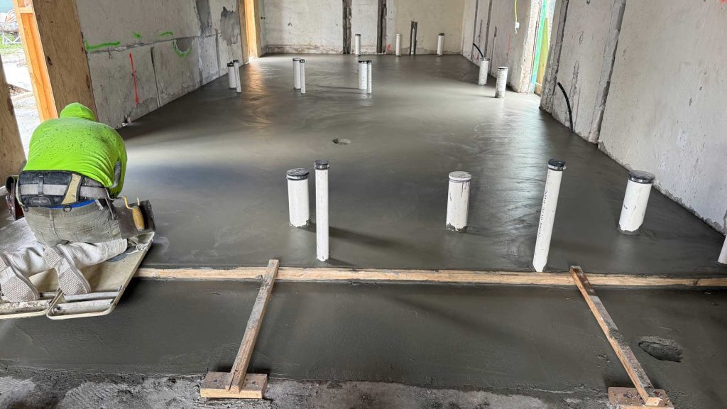 8-louis-market-emolina